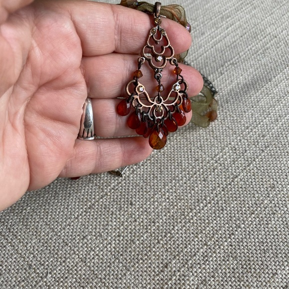 Vtg Necklace and Earrings Set, Amber Color with Sage Green Ribbon, Fall Colours - Picture 6 of 6